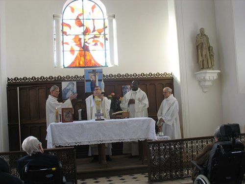 12 février 2020 : Mgr Pansard préside la messe à la Maison de Retraite Galignani